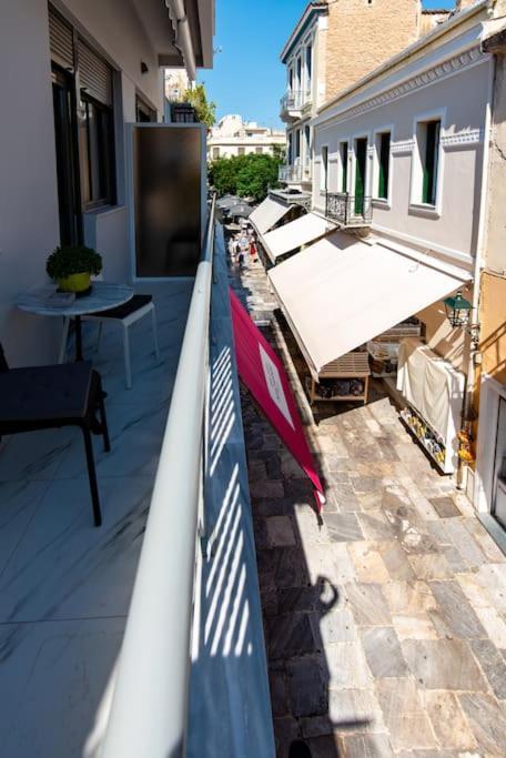 Plaka Rafaela Elegant Urban Retreat In Athens Historic Heart Apartment Екстериор снимка