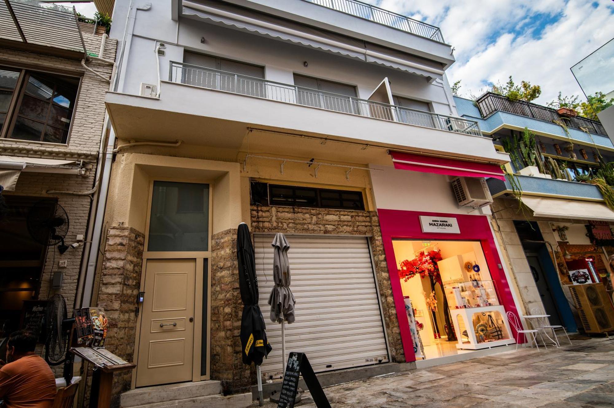 Plaka Rafaela Elegant Urban Retreat In Athens Historic Heart Apartment Екстериор снимка